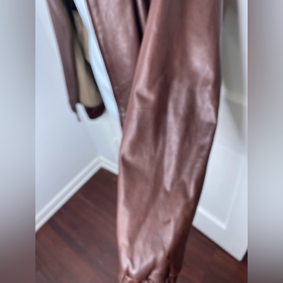 POLO RALPH LAUREN Luxury Brown Leather Jacket with Pockets - Picture 8 of 16